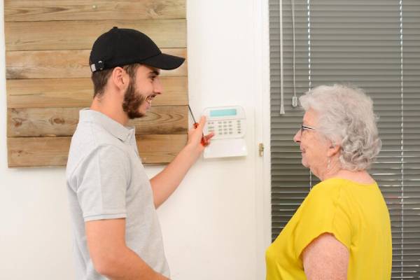 Alarm System Installation service Perth technician setup system